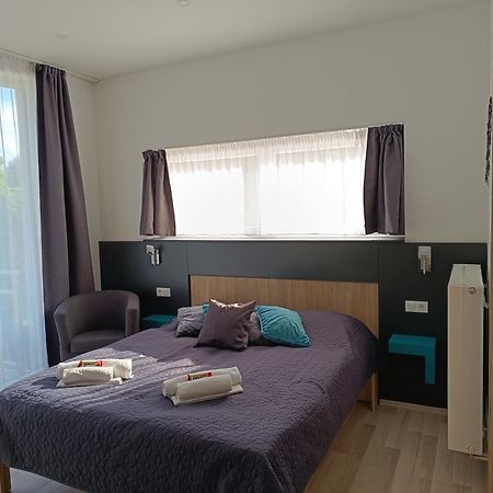 Ujhely Apartmanhaz Siofok Exterior photo