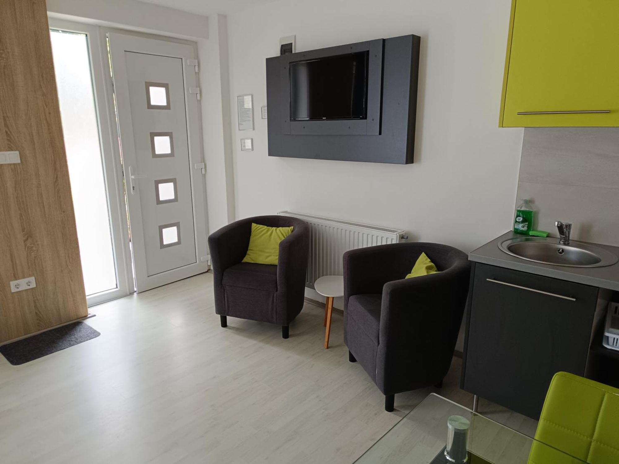 Ujhely Apartmanhaz Siofok Exterior photo