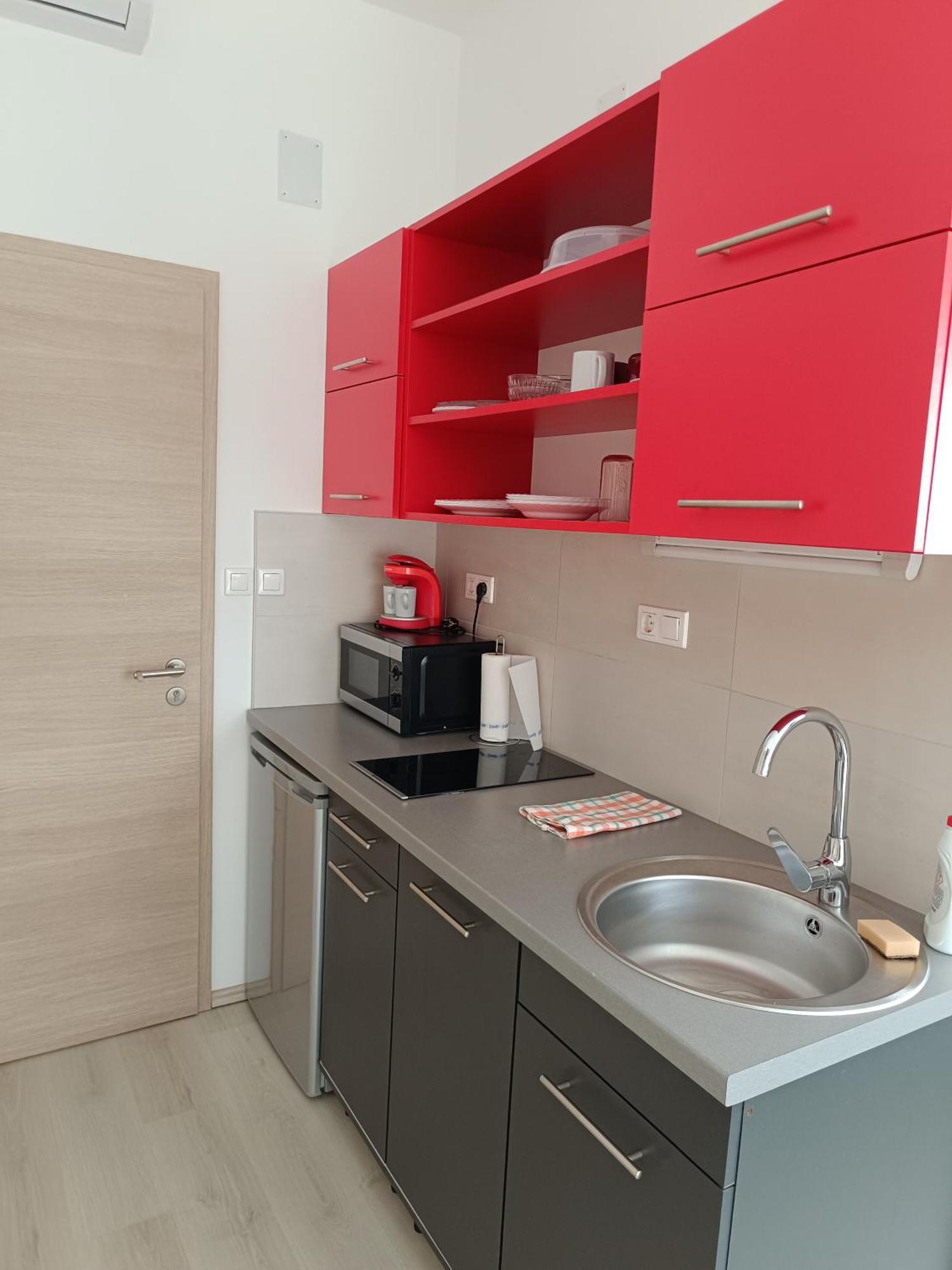 Ujhely Apartmanhaz Siofok Exterior photo